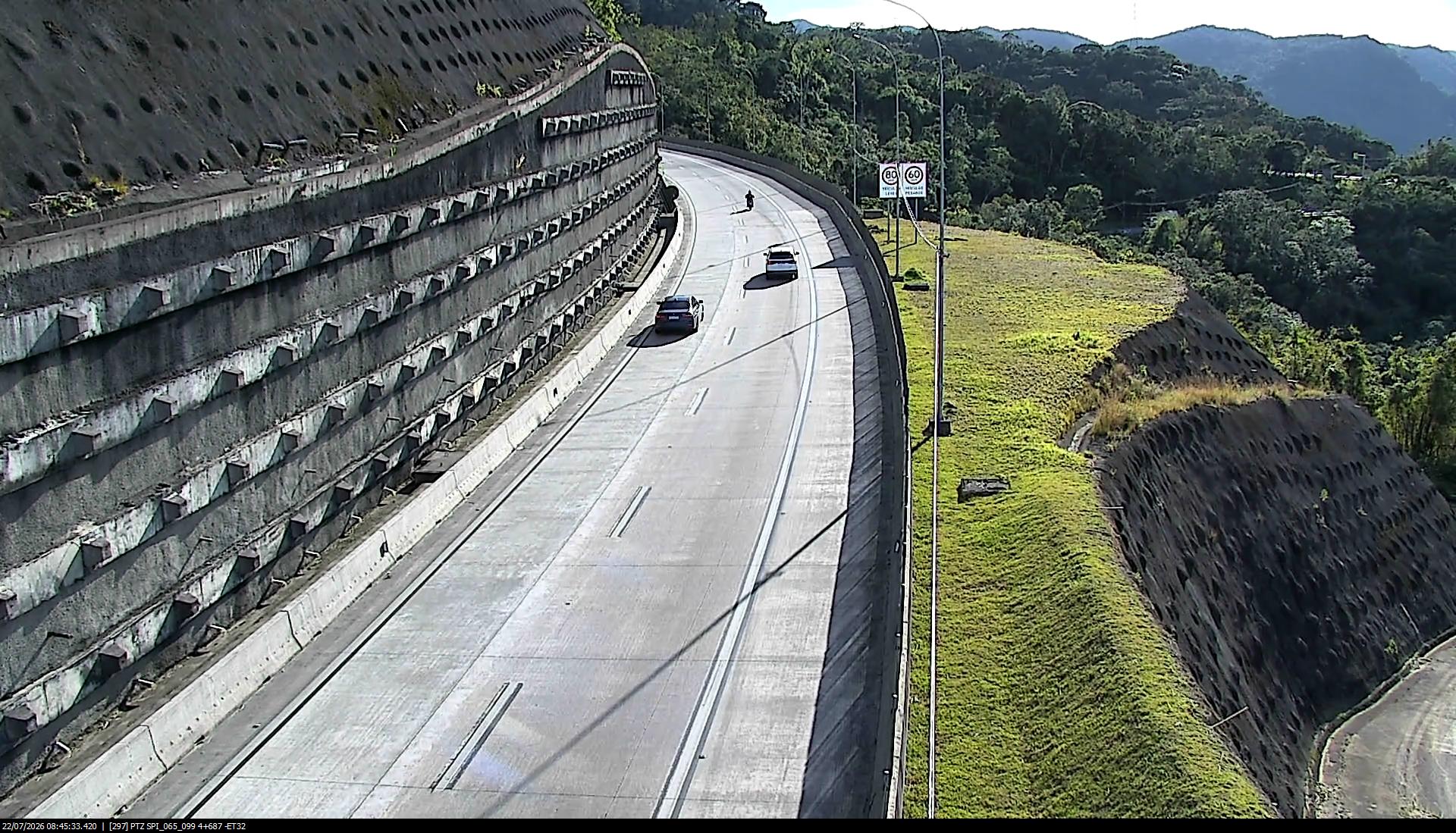 Rodovia dos Tamois tem bom tr&aacute;fego nesta manh&atilde; de quarta (22)