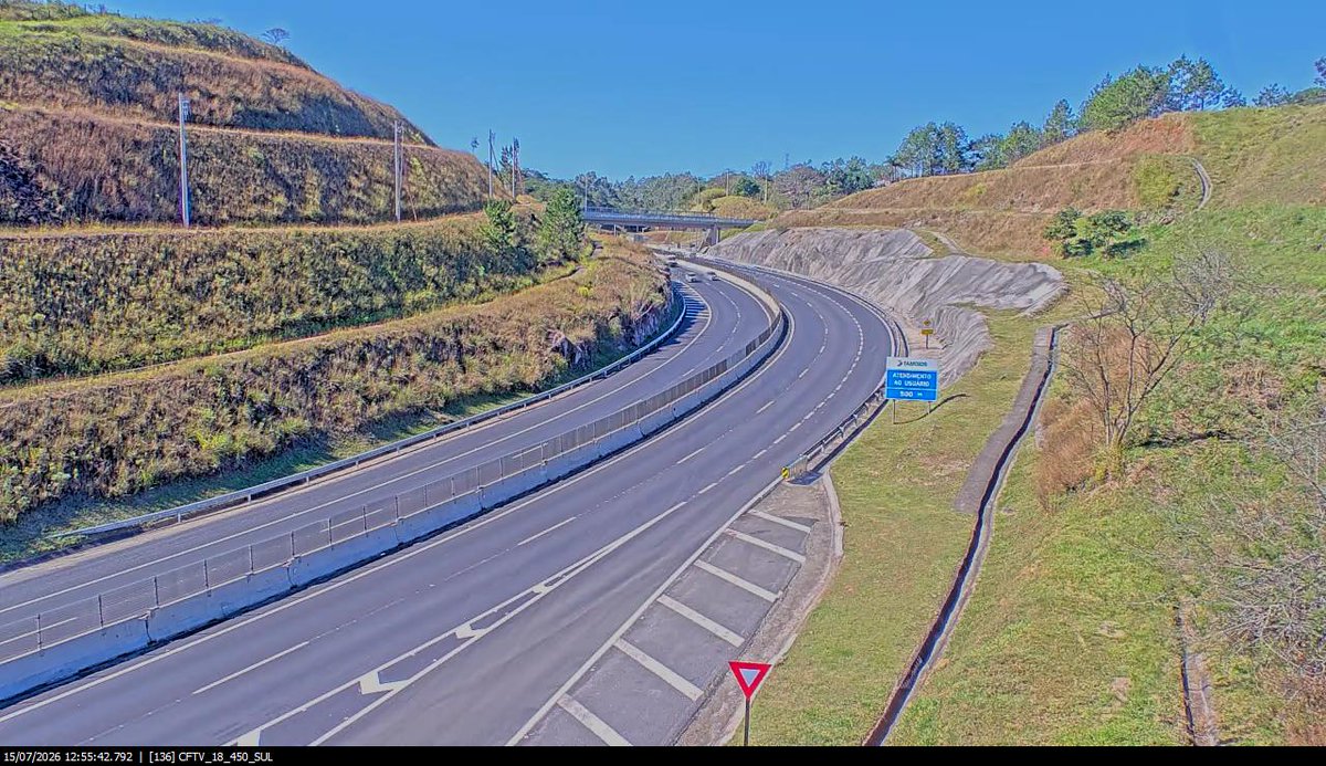 Rodovia dos Tamoios tem tempo ensolarado nesta tarde de quarta (15)