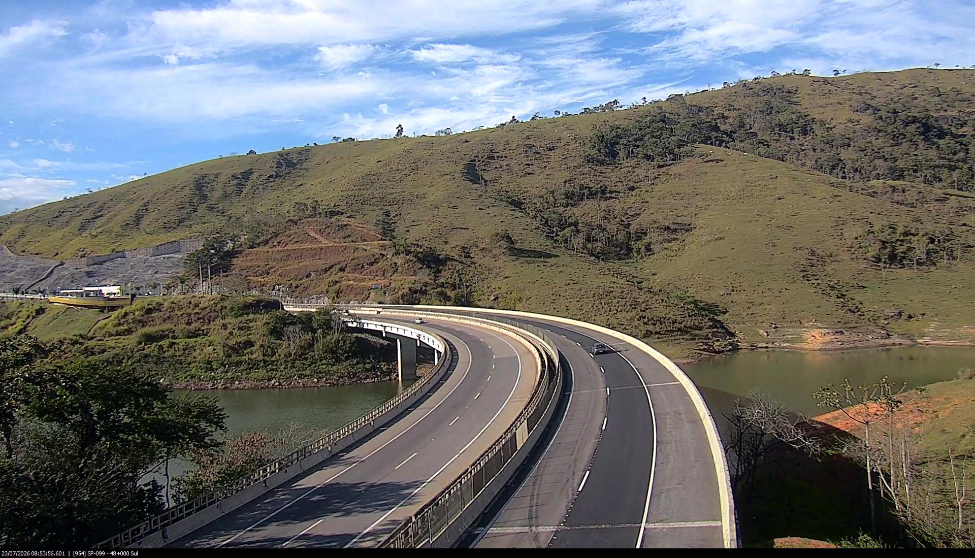Acompanhe o tr&aacute;fego na rodovia dos Tamois nesta manh&atilde; de quinta (23)